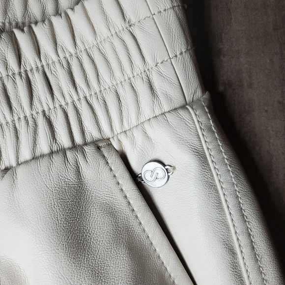 Calia by Carrie Underwood Faux Leather High Rise Jogger Cream Women's Large NWOT - Picture 10 of 16